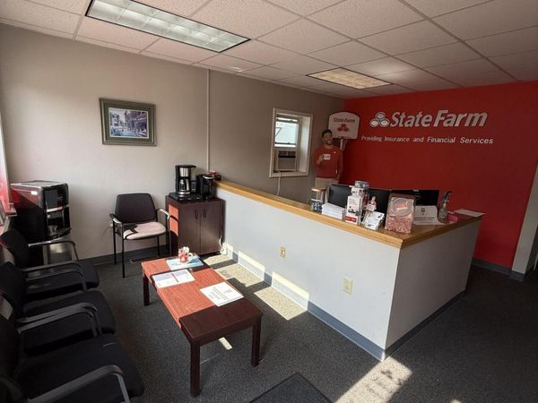 471 S Main Street , Brewer, ME 04412