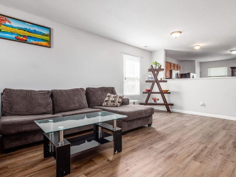 1239 Canterhurst Street, Blacklick, OH 43004 Photo 4