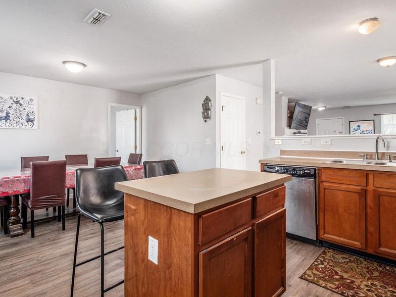 1239 Canterhurst Street, Blacklick, OH 43004 Photo 8