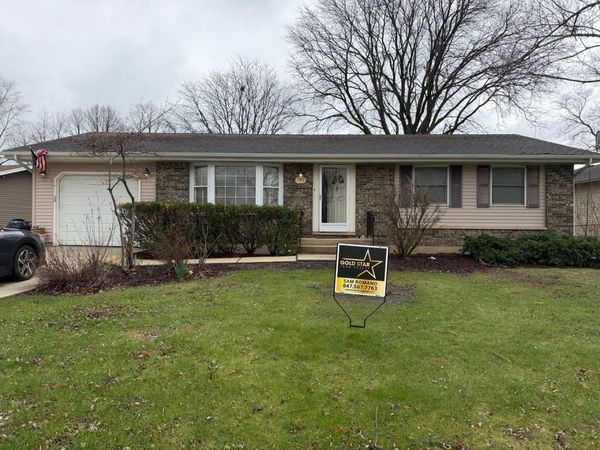 133 Lela Lane, Schaumburg, IL 60193