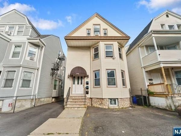 176 N 16th Street, EAST ORANGE, NJ 07017