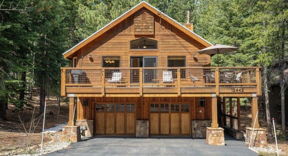 12442 Saint Bernard Drive, Truckee, CA 96161 Photo
