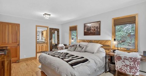 12442 Saint Bernard Drive, Truckee, CA 96161 Photo