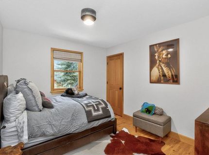 12442 Saint Bernard Drive, Truckee, CA 96161 Photo