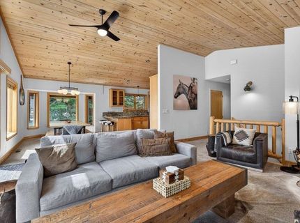 12442 Saint Bernard Drive, Truckee, CA 96161 Photo