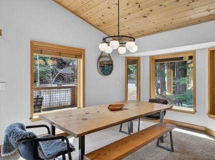 12442 Saint Bernard Drive, Truckee, CA 96161 Photo