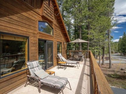 12442 Saint Bernard Drive, Truckee, CA 96161 Photo