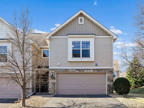 593 Stonewood Way, Burnsville, MN 55306