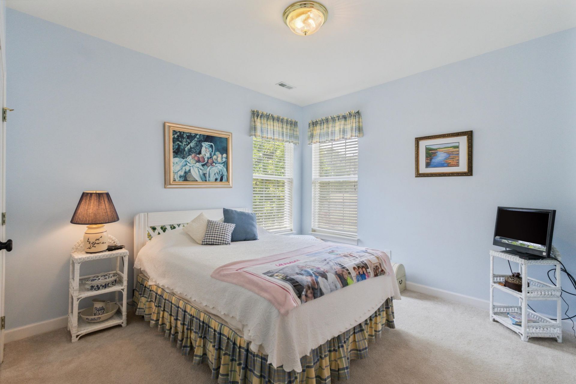 4565 Firethorne Dr. Photo 33