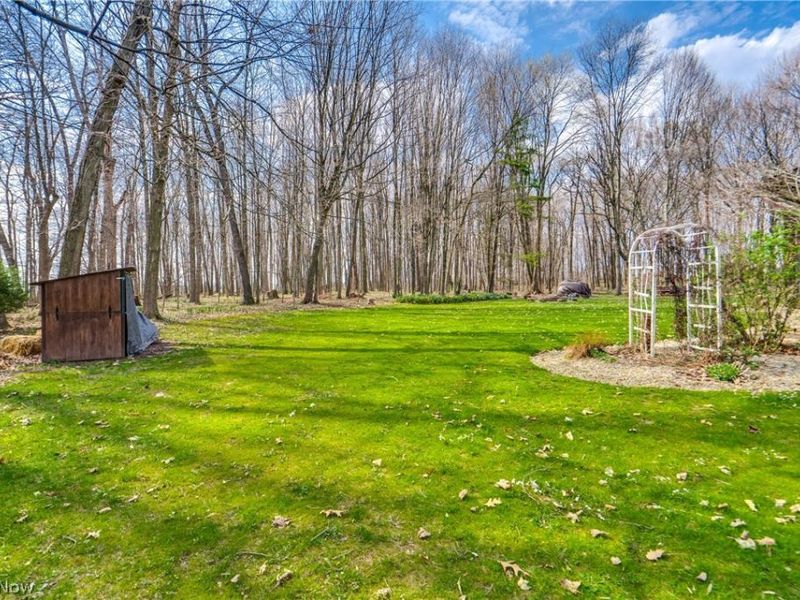 3001 Ben Fulton Avenue NW, North Lawrence, OH 44666 Photo 22