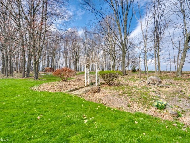 3001 Ben Fulton Avenue NW, North Lawrence, OH 44666 Photo 24