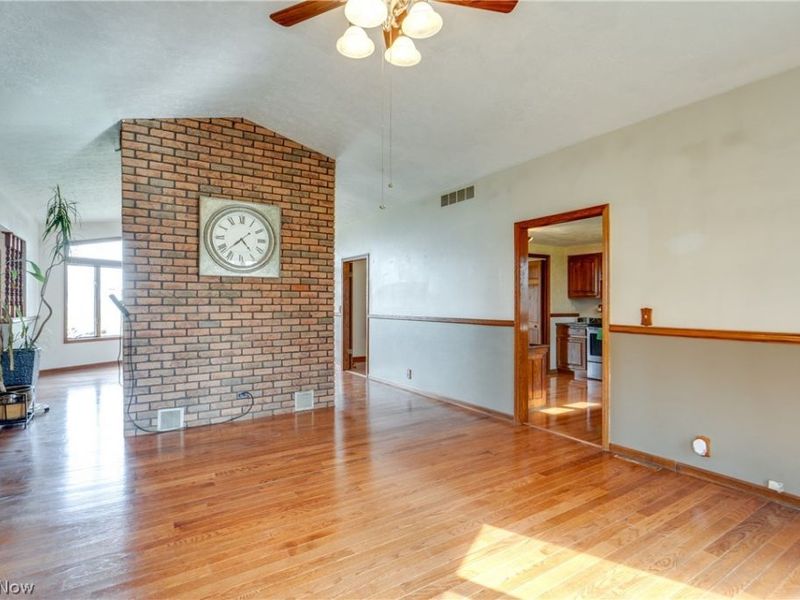 3001 Ben Fulton Avenue NW, North Lawrence, OH 44666 Photo 9