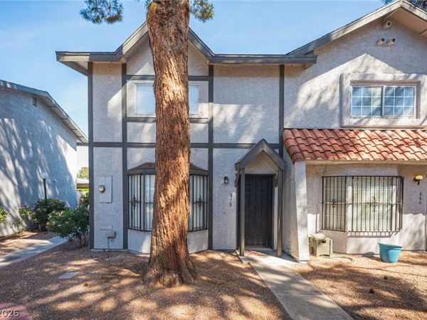 870 Stainglass Lane , Las Vegas, NV 89110