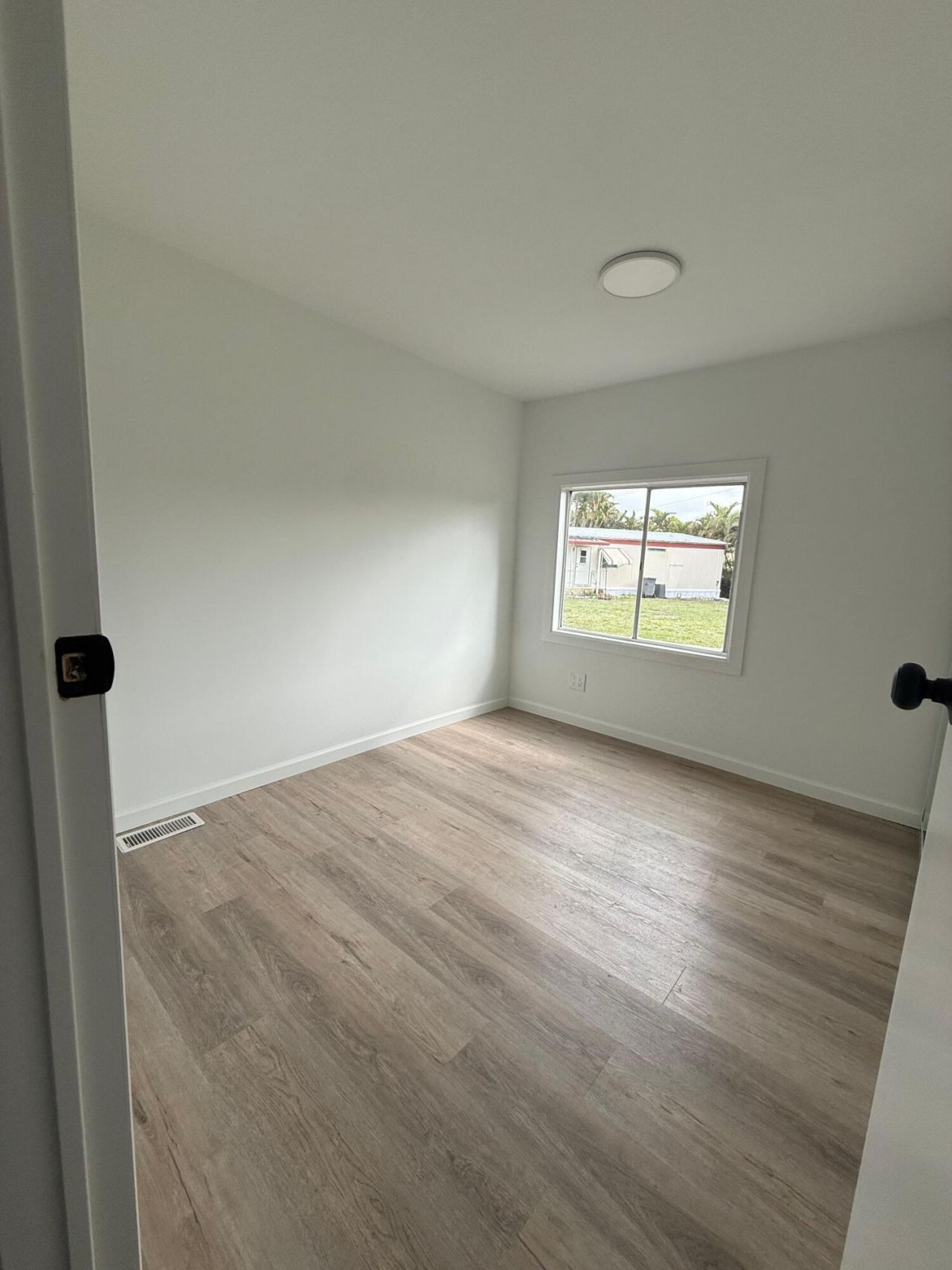 4022 68th Street N, Unit 826, Riviera Beach, FL 33404 Photo