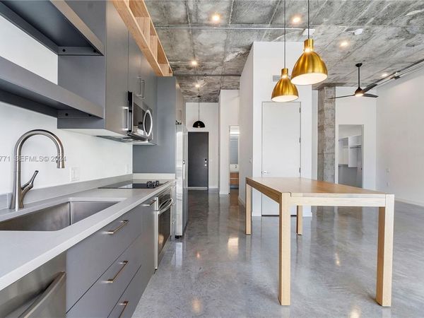 401 NW 1st Avenue, Unit 303, Fort Lauderdale, FL 33301