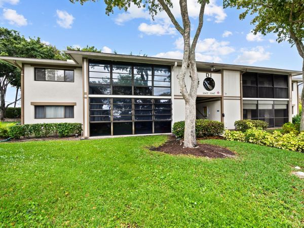 10443 E Clairmont Circle, Unit 203, Tamarac, FL 33321