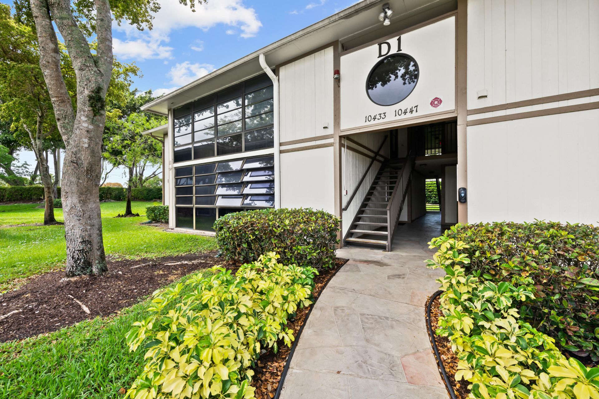 10443 E Clairmont Circle, Unit 203, Tamarac, FL 33321 Photo