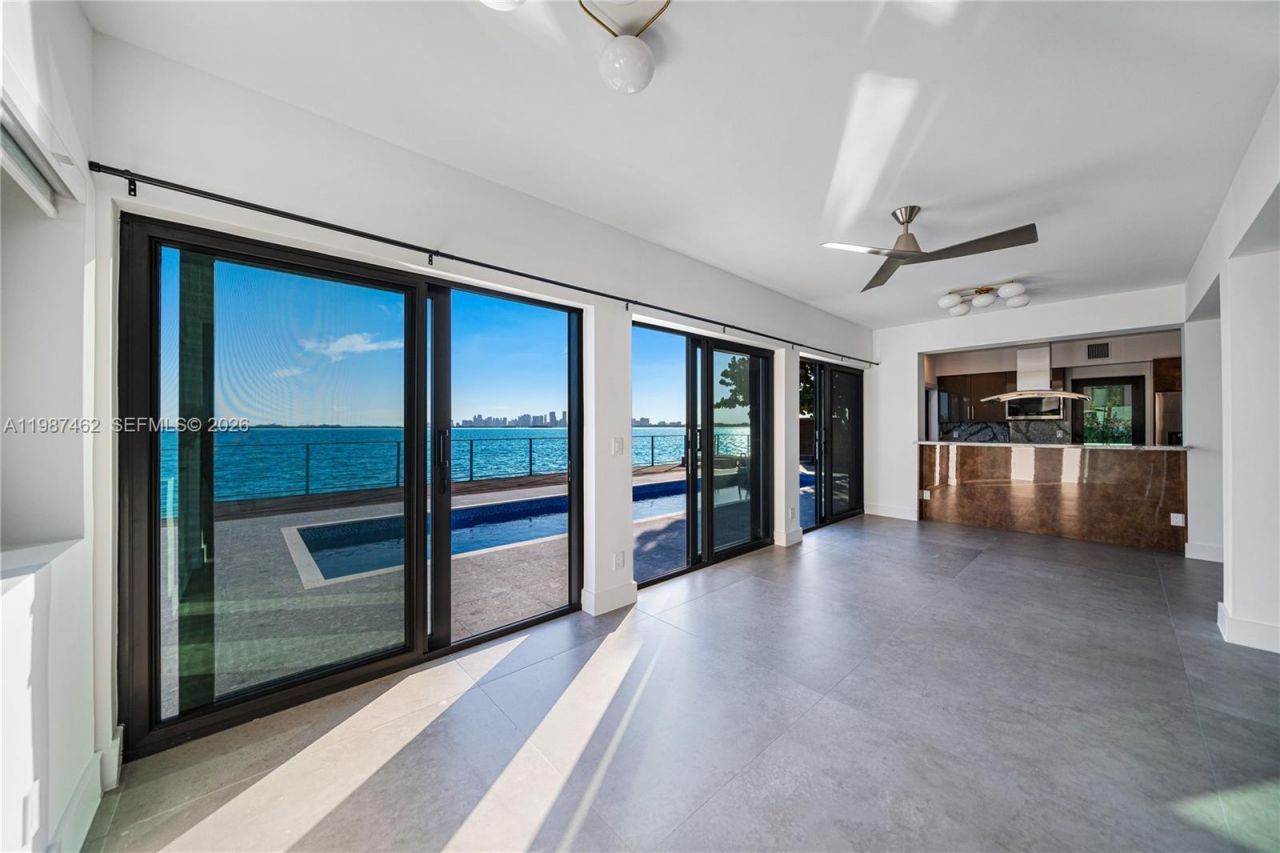 1351 Bay Ter, North Bay Village, FL 33141 Photo