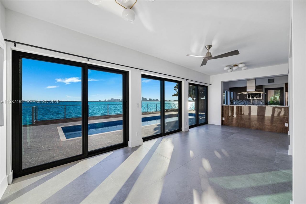 1351 Bay Ter, North Bay Village, FL 33141 Photo