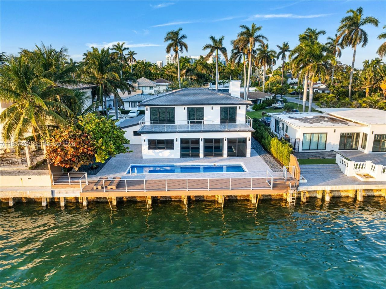 1351 Bay Ter, North Bay Village, FL 33141 Photo