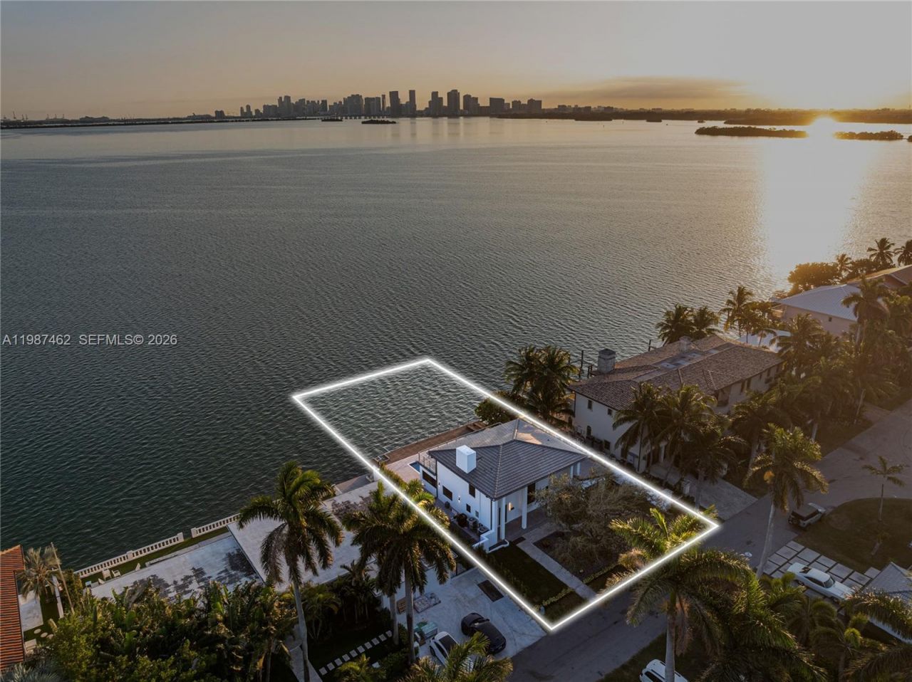 1351 Bay Ter, North Bay Village, FL 33141 Photo