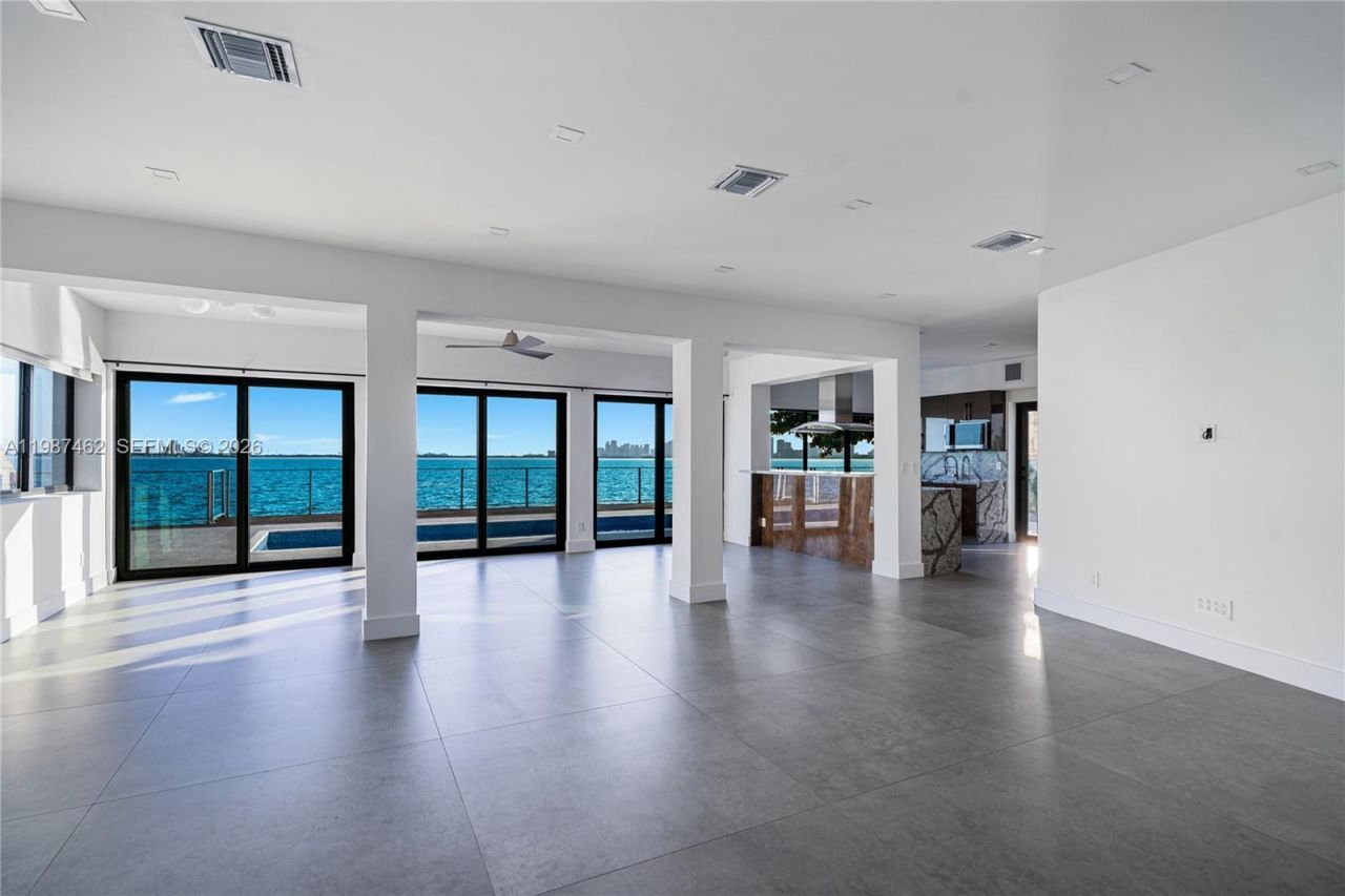 1351 Bay Ter, North Bay Village, FL 33141 Photo