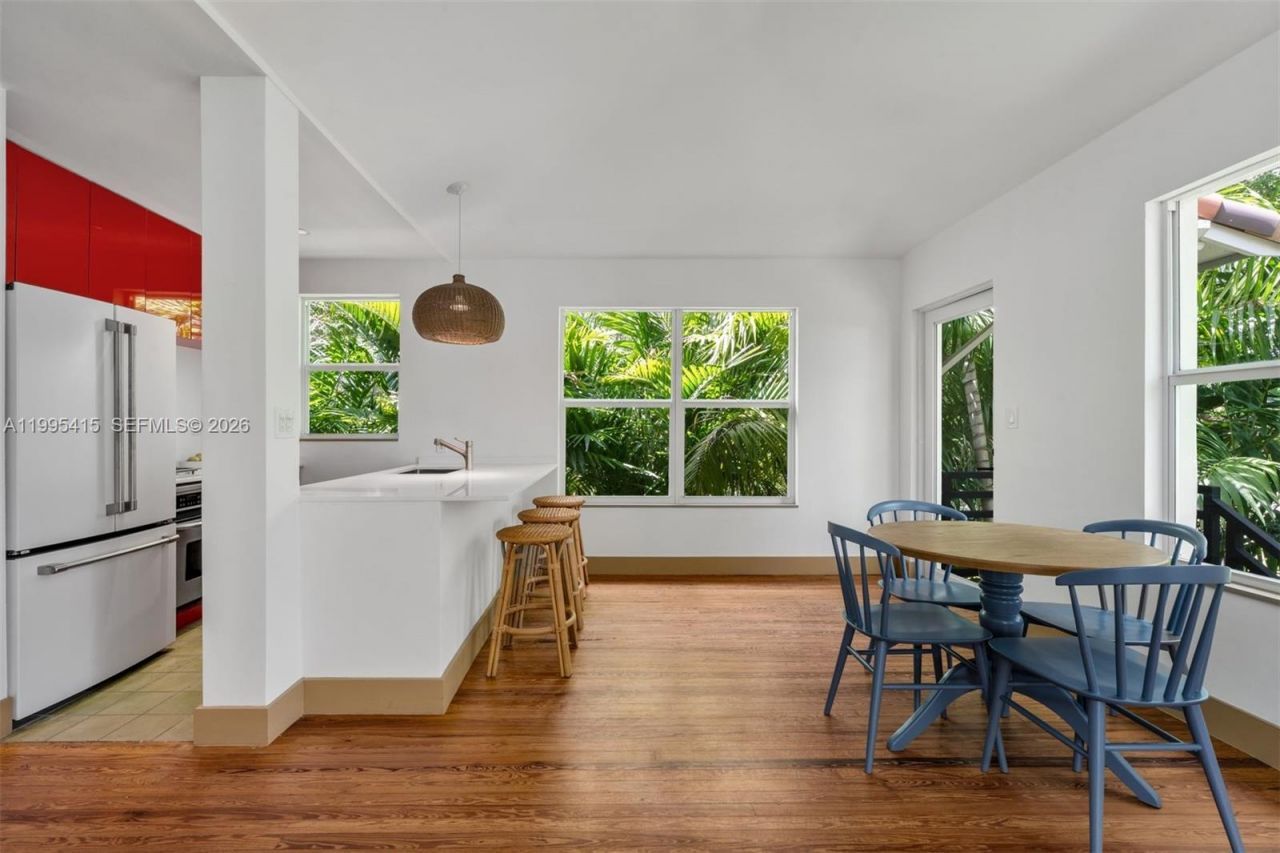 5812 Alton Rd, Miami Beach, FL 33140 Photo