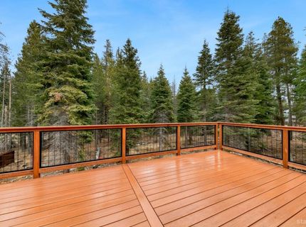 1071 Modoc Way, South Lake Tahoe, CA 96150 Photo