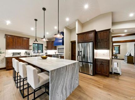 1071 Modoc Way, South Lake Tahoe, CA 96150 Photo