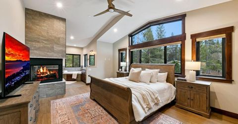 1071 Modoc Way, South Lake Tahoe, CA 96150 Photo