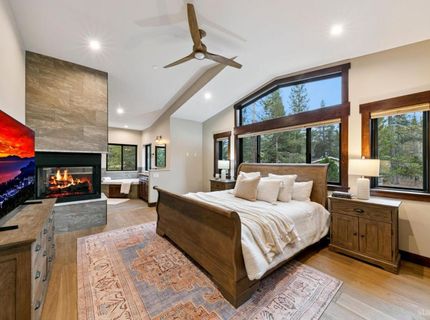 1071 Modoc Way, South Lake Tahoe, CA 96150 Photo