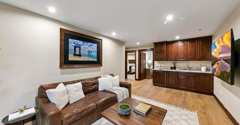 1071 Modoc Way, South Lake Tahoe, CA 96150 Photo