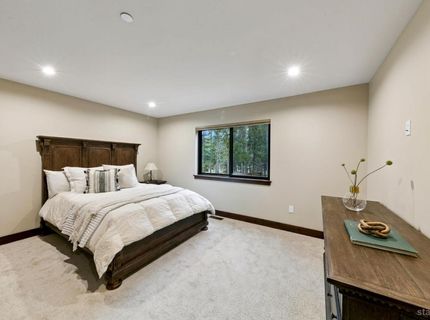 1071 Modoc Way, South Lake Tahoe, CA 96150 Photo