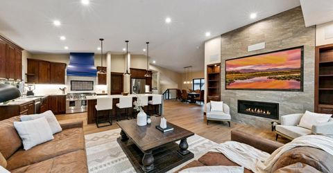 1071 Modoc Way, South Lake Tahoe, CA 96150 Photo