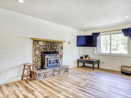 1220 San Diego Street, South Lake Tahoe, CA 96150 Photo