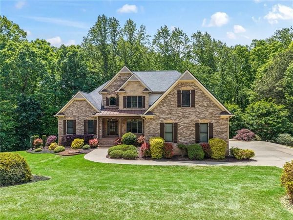4726 Quailwood Drive, Flowery Branch, GA 30542