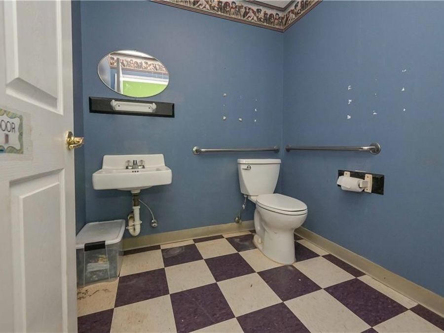 Property Image 44