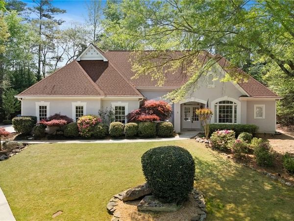 735 Mill Circle, Alpharetta, GA 30022
