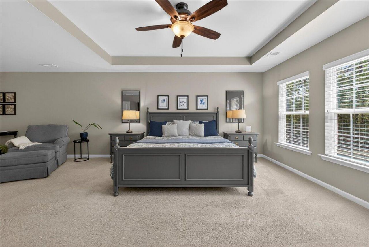 9955 Honeylocust Lane Photo 40