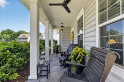 9955 Honeylocust Lane photo 4