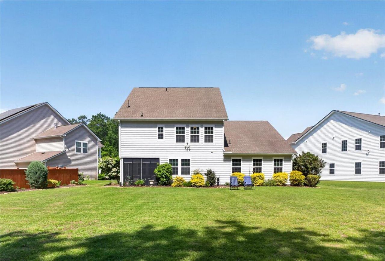 9955 Honeylocust Lane Photo 59