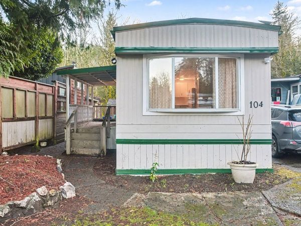 1120 Shawnigan Mill Bay Rd, Unit 104, Mill Bay, BC V0R 2P2