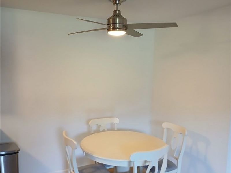 16485 Heather Lane, Unit 101, Middleburg Heights, OH 44130 Photo 3