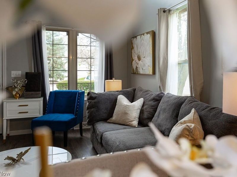 1833 Hobbits Way, Brunswick, OH 44212 Photo 9