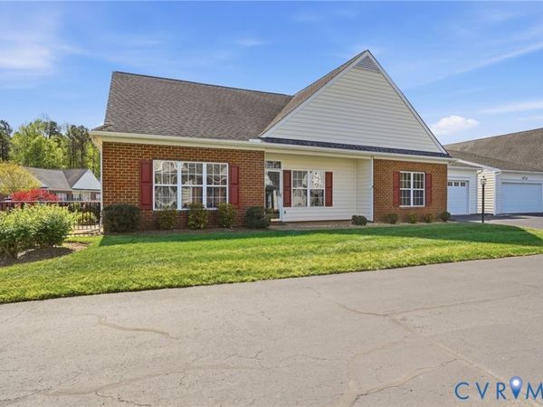 7321 Dress Blue Circle, Mechanicsville, VA 23116