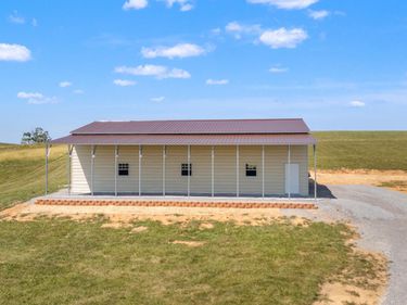 230 Creekside Farms Drive, Cynthiana, KY 41031