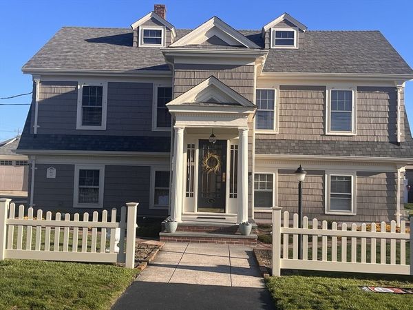 72 Second St, Somerset, MA 02726