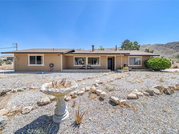 22411 Roundup, Apple Valley, CA 92308