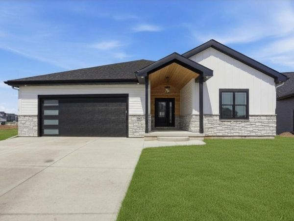 567 Morning Cove Circle, Verona, WI 53593