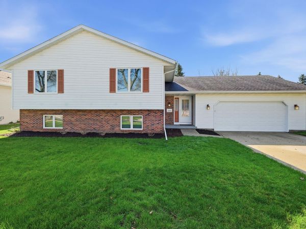 1541 Kuhle Drive, Sun Prairie, WI 53590